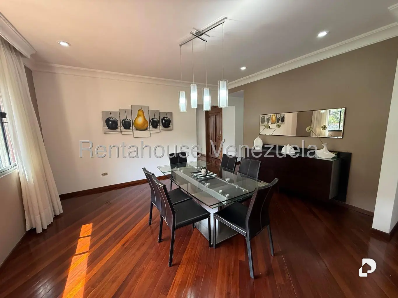 Apartamento en Lomas de Las Mercedes, Caracas – 19