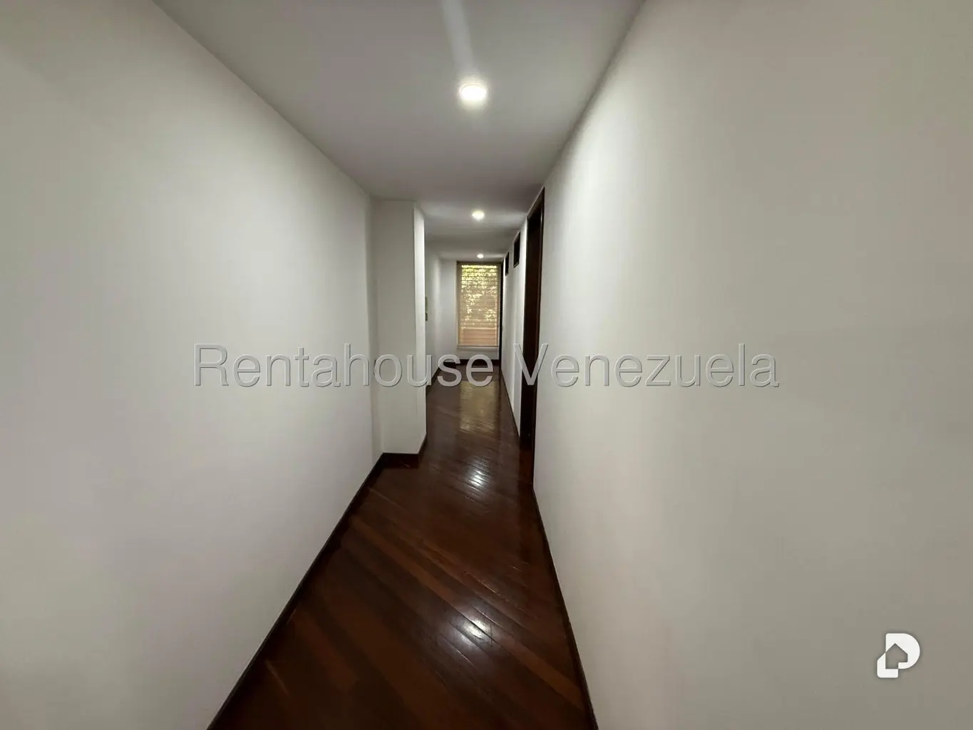 Apartamento en Lomas de Las Mercedes, Caracas – 27