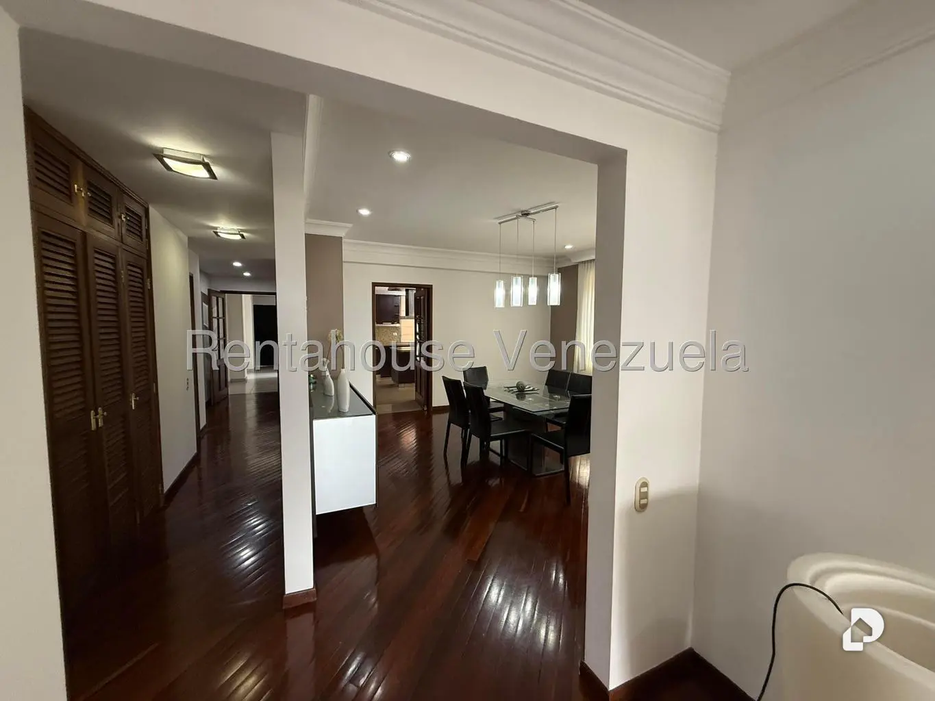 Apartamento en Lomas de Las Mercedes, Caracas – 16