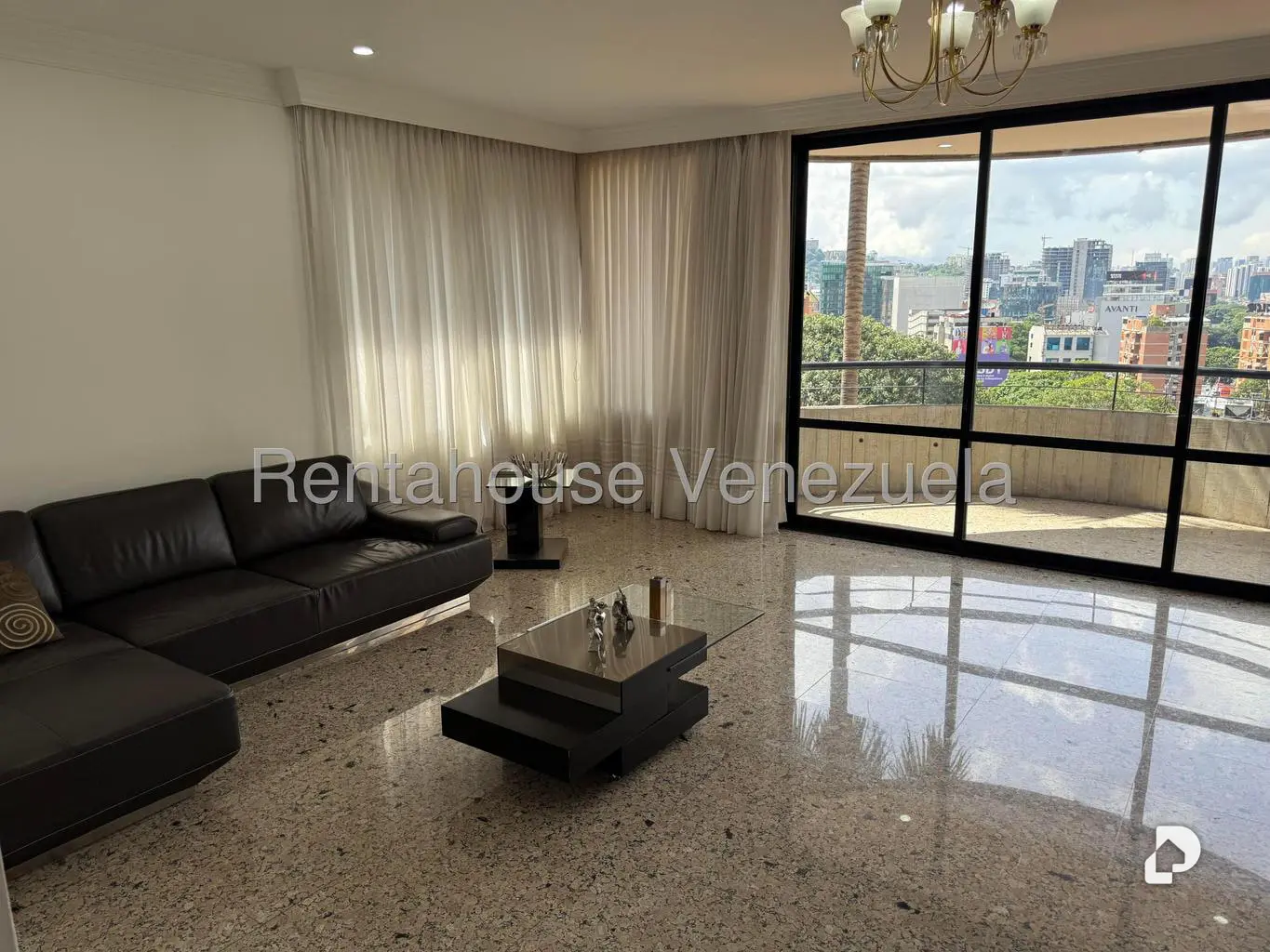 Apartamento en Lomas de Las Mercedes, Caracas – 4