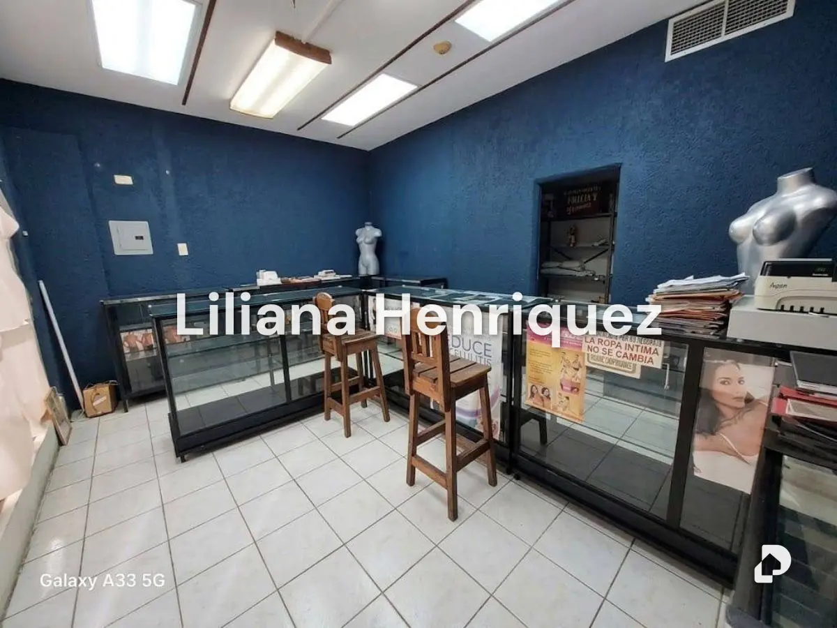 Local comercial en Parroquia Urbana San José, Valencia – 4