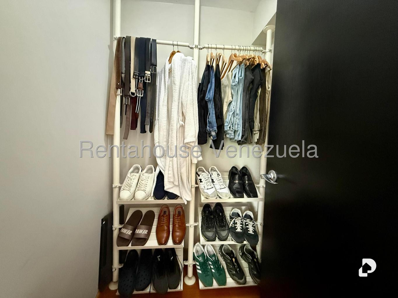 Apartamento en El Solar del Hatillo, Caracas – 19