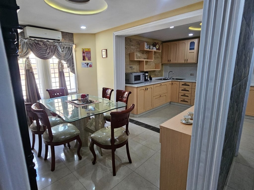 Apartamento en Santa Rosa, Charallave - 1