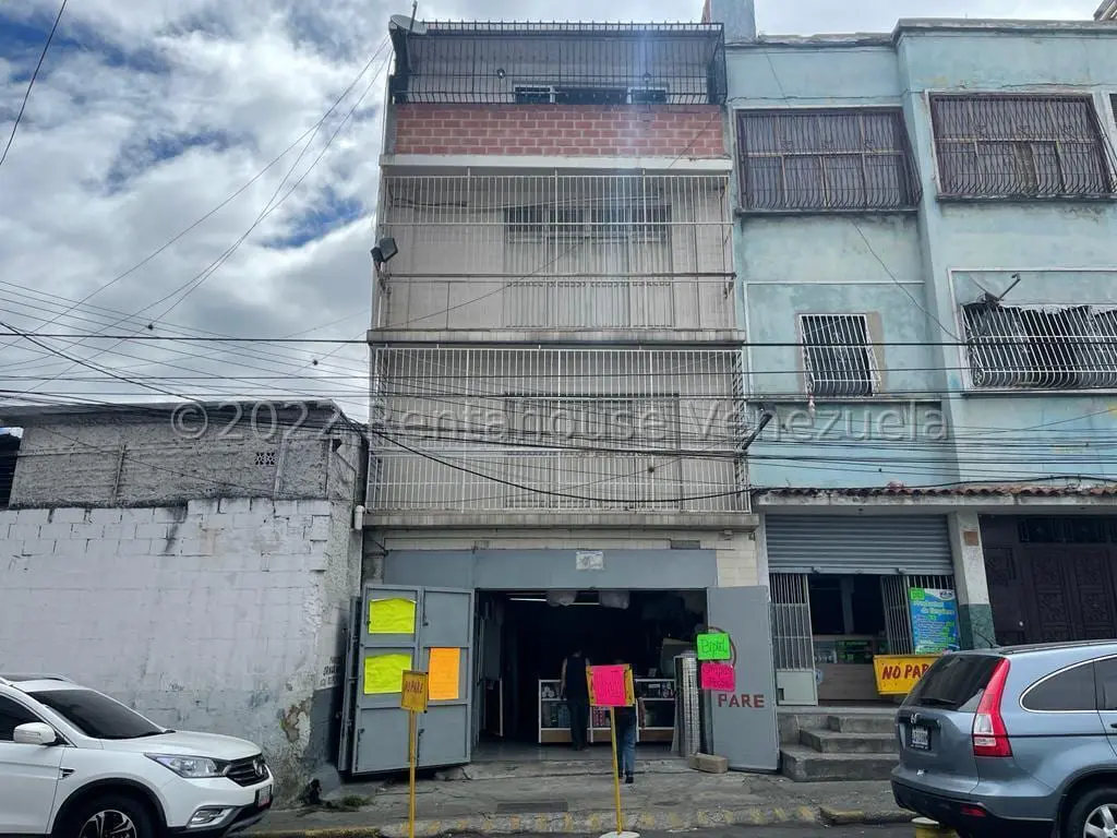 Commercial space in Catia, Caracas - 1