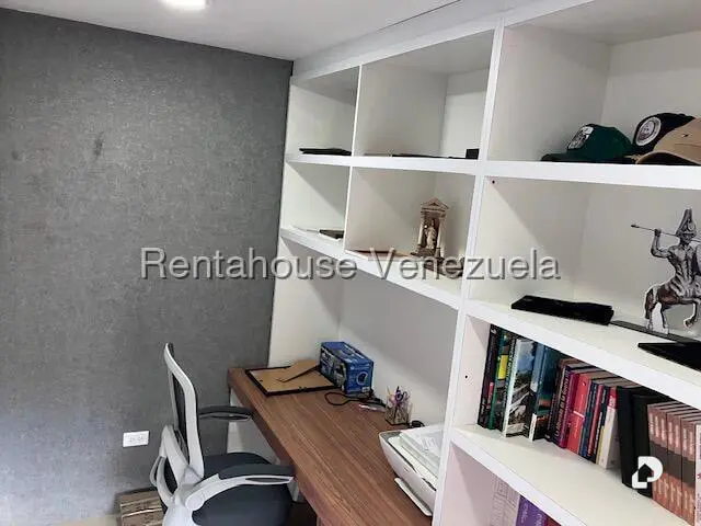Apartamento en La Boyera, Caracas – 22