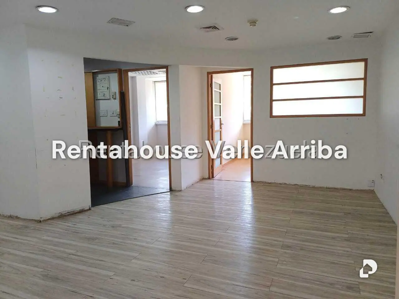 Local comercial en Las Mercedes, Caracas – 14