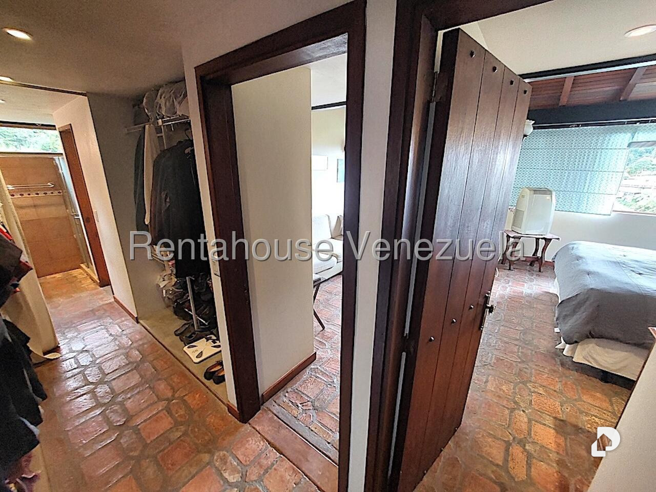 Casa en El Hatillo, Caracas – 14