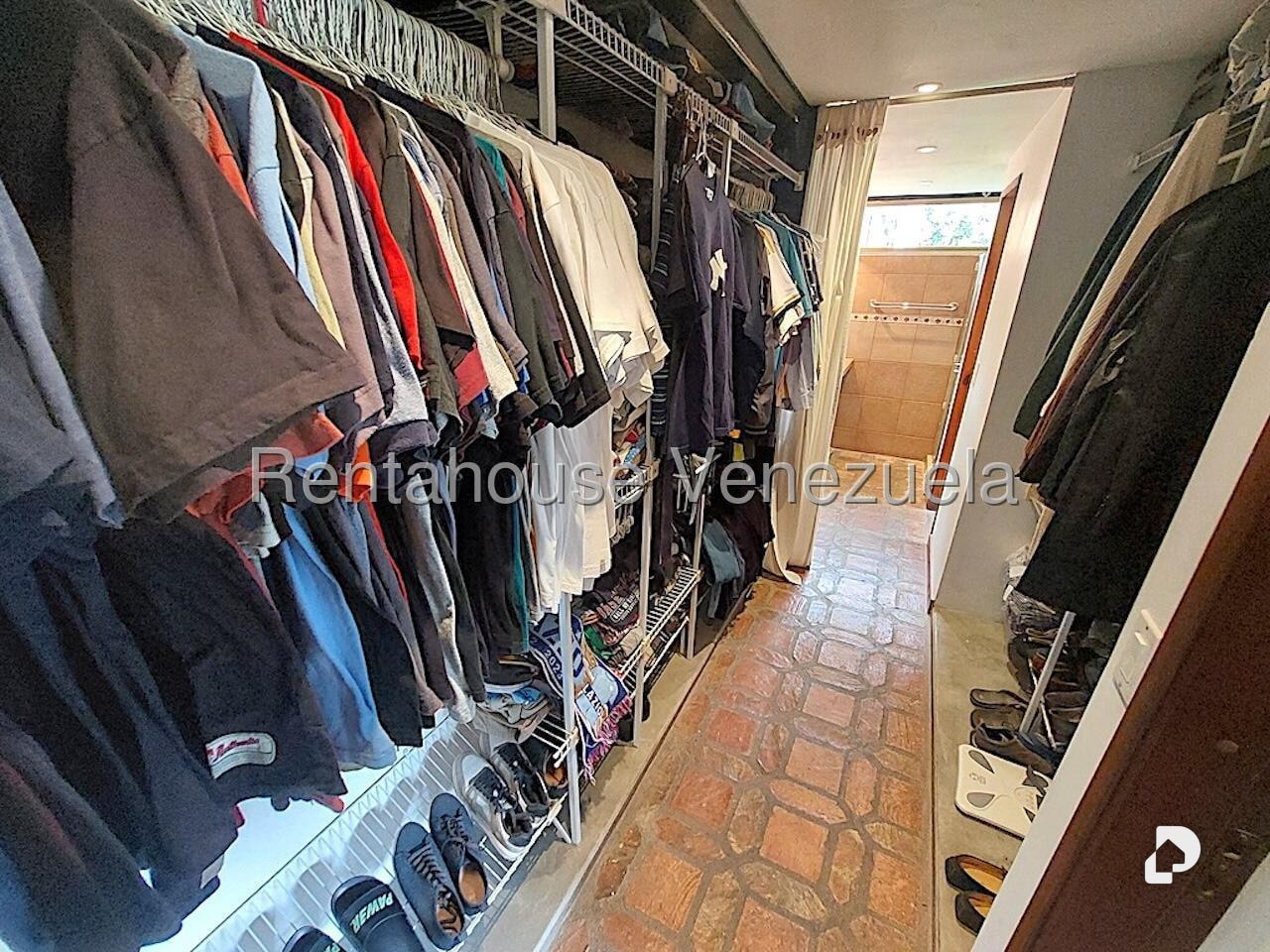Casa en El Hatillo, Caracas – 15