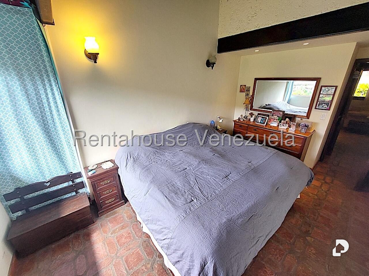 Casa en El Hatillo, Caracas – 18
