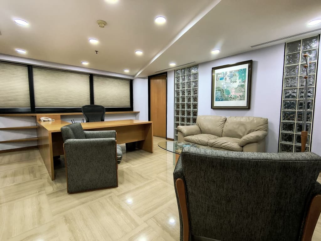Oficina en Chacao, Caracas - 1