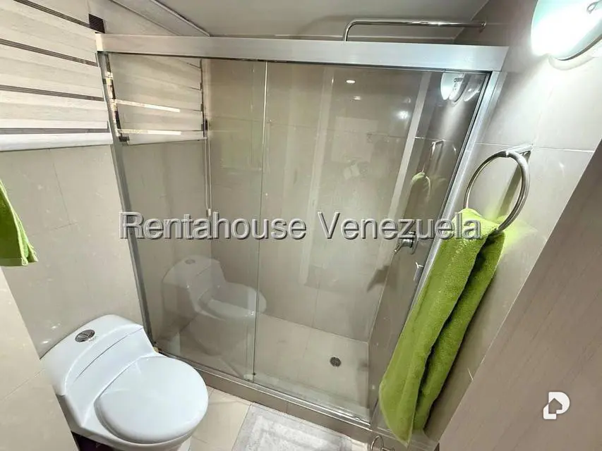 Apartamento en El Rosal, Caracas – 14