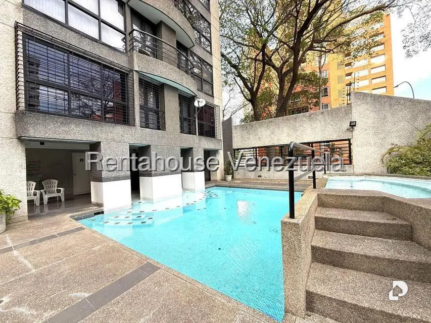 Apartamento en El Rosal, Caracas – 21