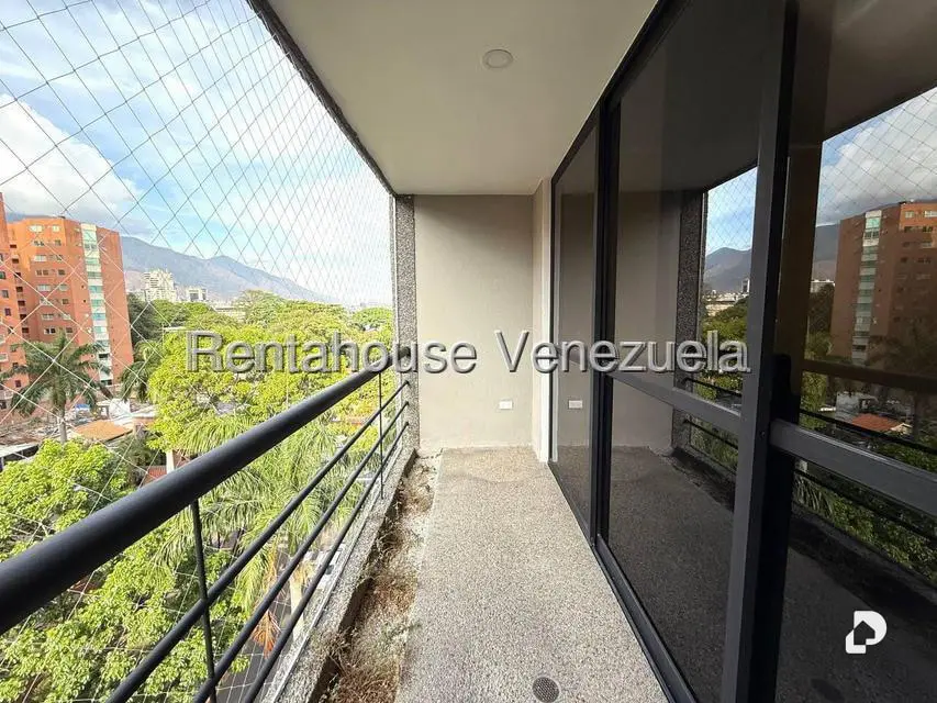 Apartamento en El Rosal, Caracas – 17