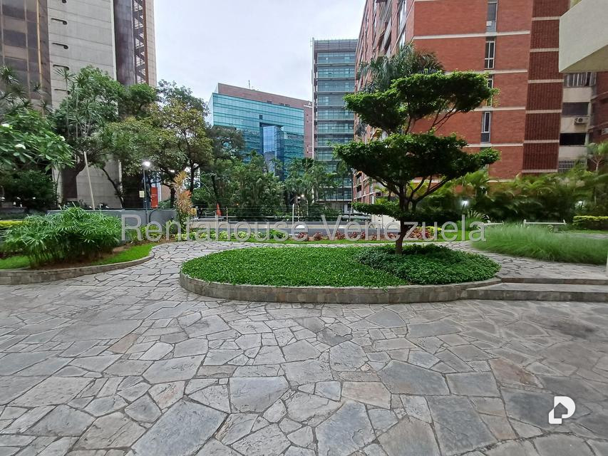 Apartment in Campo Alegre, Caracas – 4