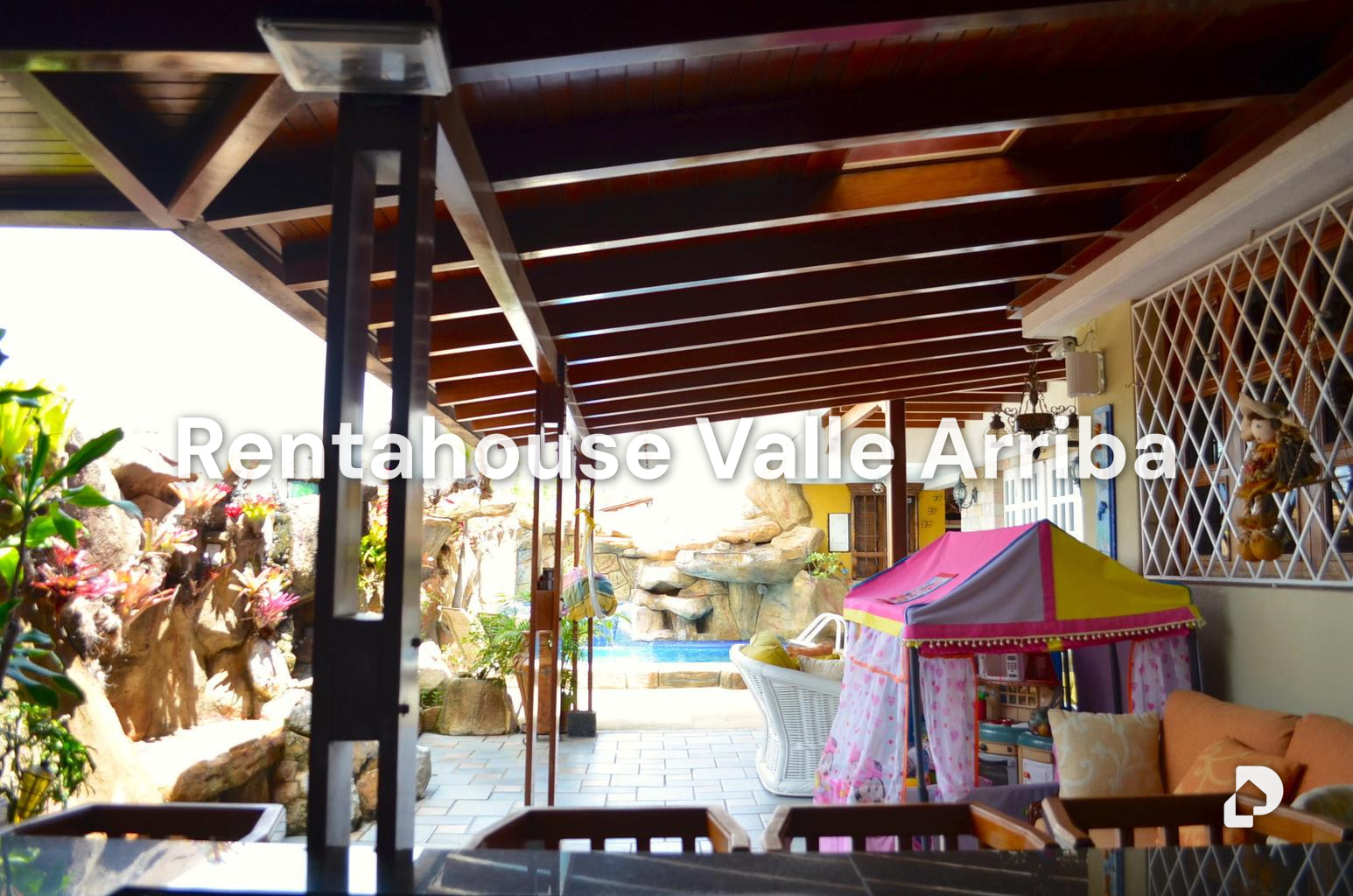 Casa en Alto Prado, Caracas – 27