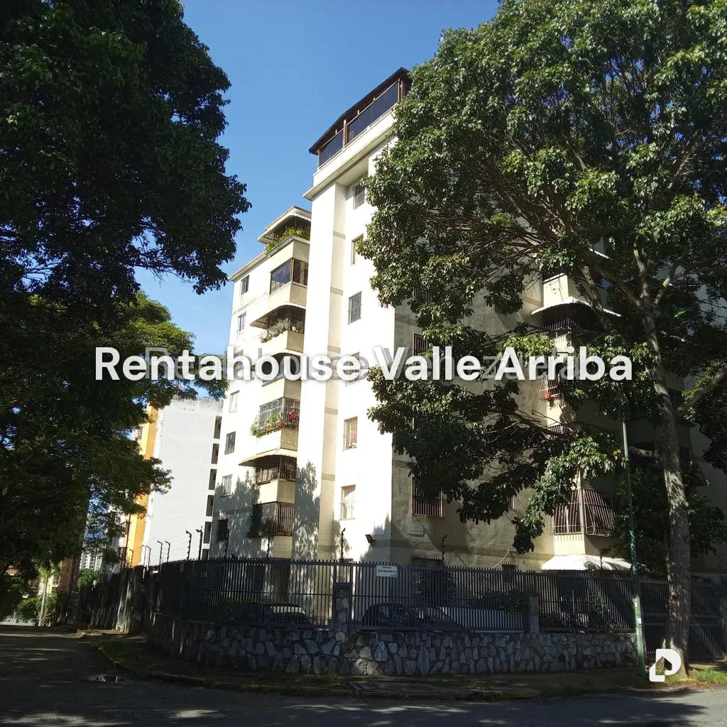 Apartment in El Marqués, Caracas – 1