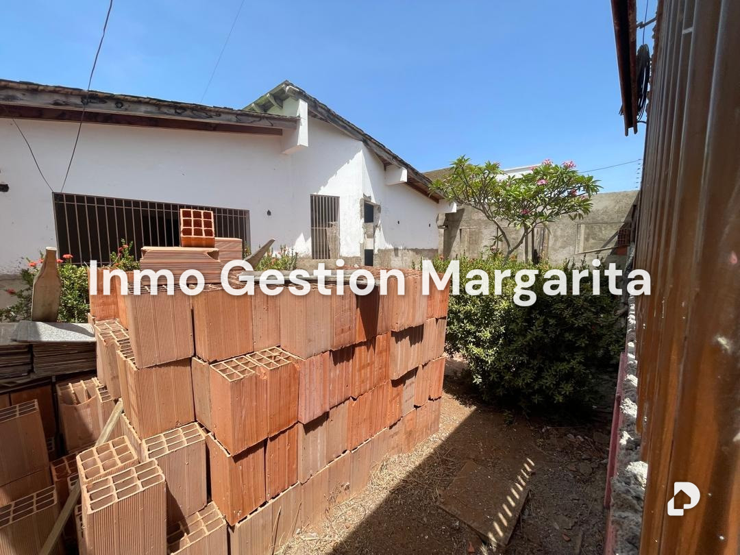 Casa en Jorge Coll., Pampatar – 7