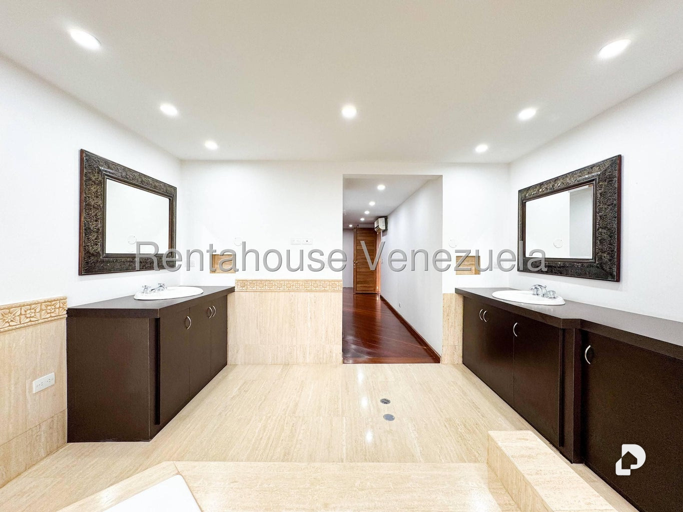 Casa en Las Marías, Caracas – 30