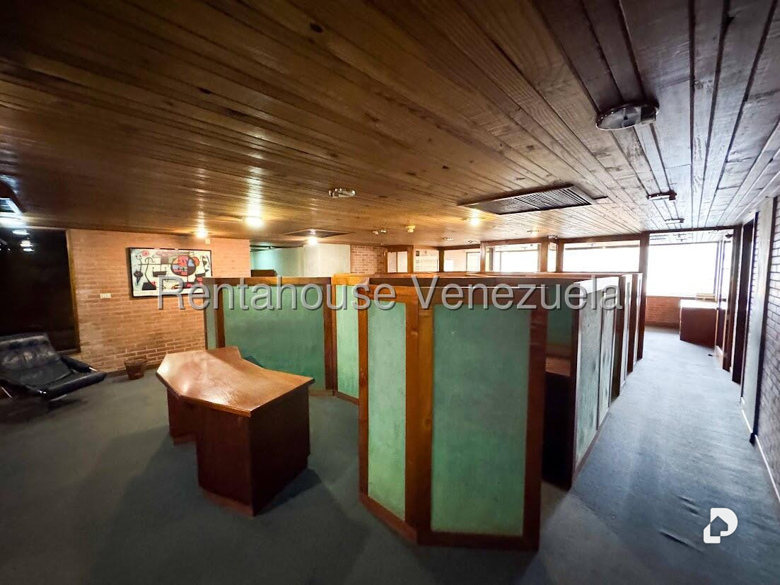 Oficina en Colinas de Bello Monte, Caracas – 17