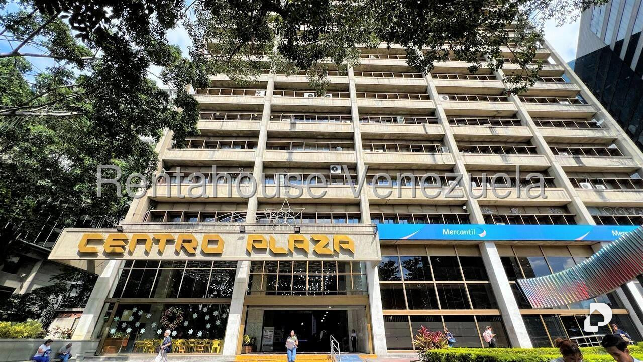 Oficina en Los Palos Grandes, Caracas – 1