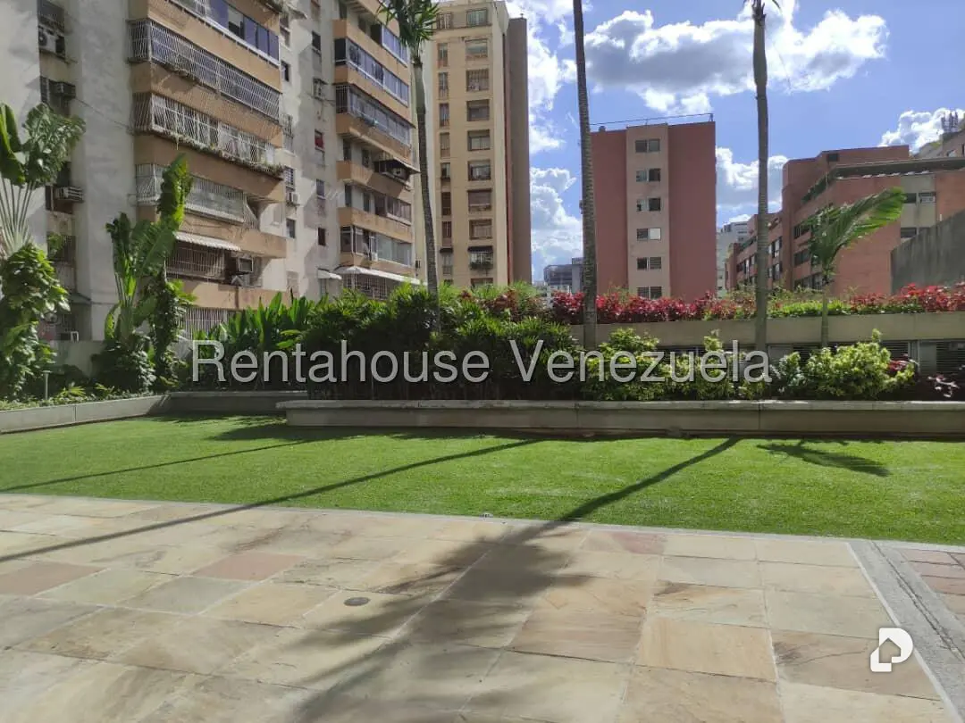 Apartamento en Santa Eduvigis, Caracas – 22
