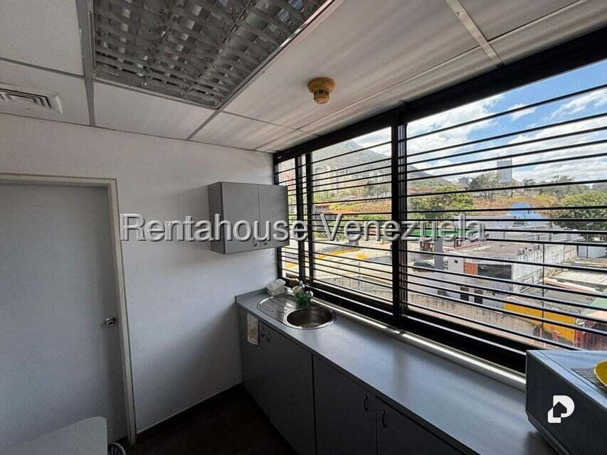 Local comercial en Terrazas del Ávila, Caracas – 15