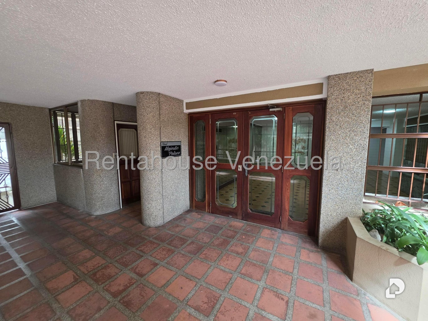 Apartamento en Terrazas del Ávila, Caracas – 1