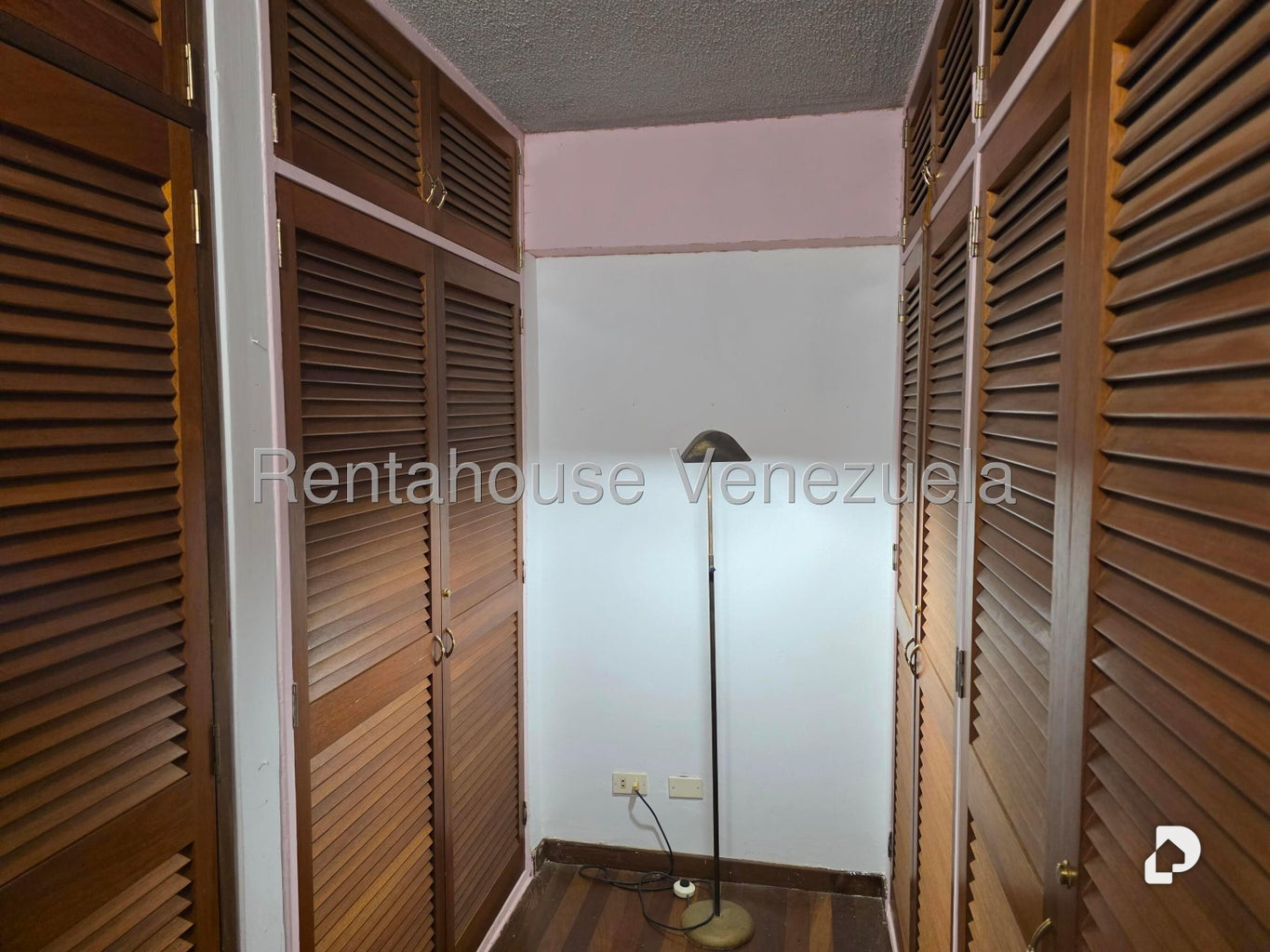 Apartamento en Terrazas del Ávila, Caracas – 23