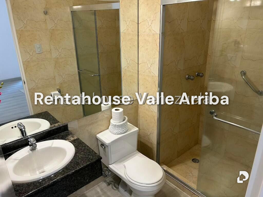 Apartamento en La Boyera, Caracas – 10