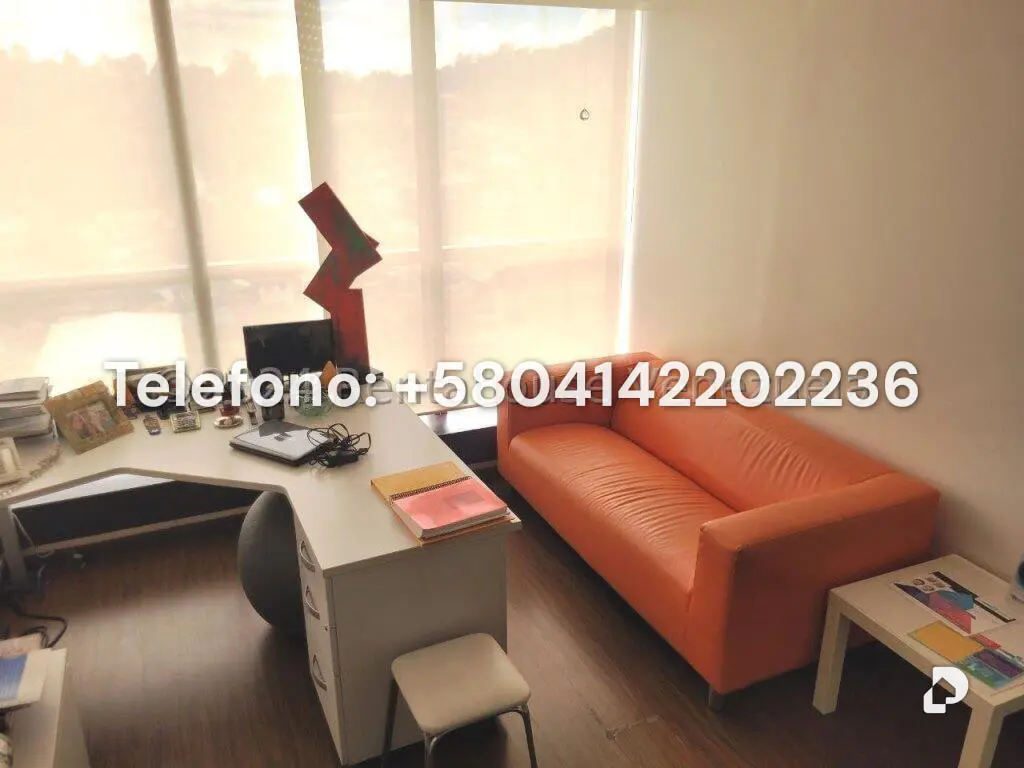 Oficina en La Lagunita Country Club, Caracas – 1