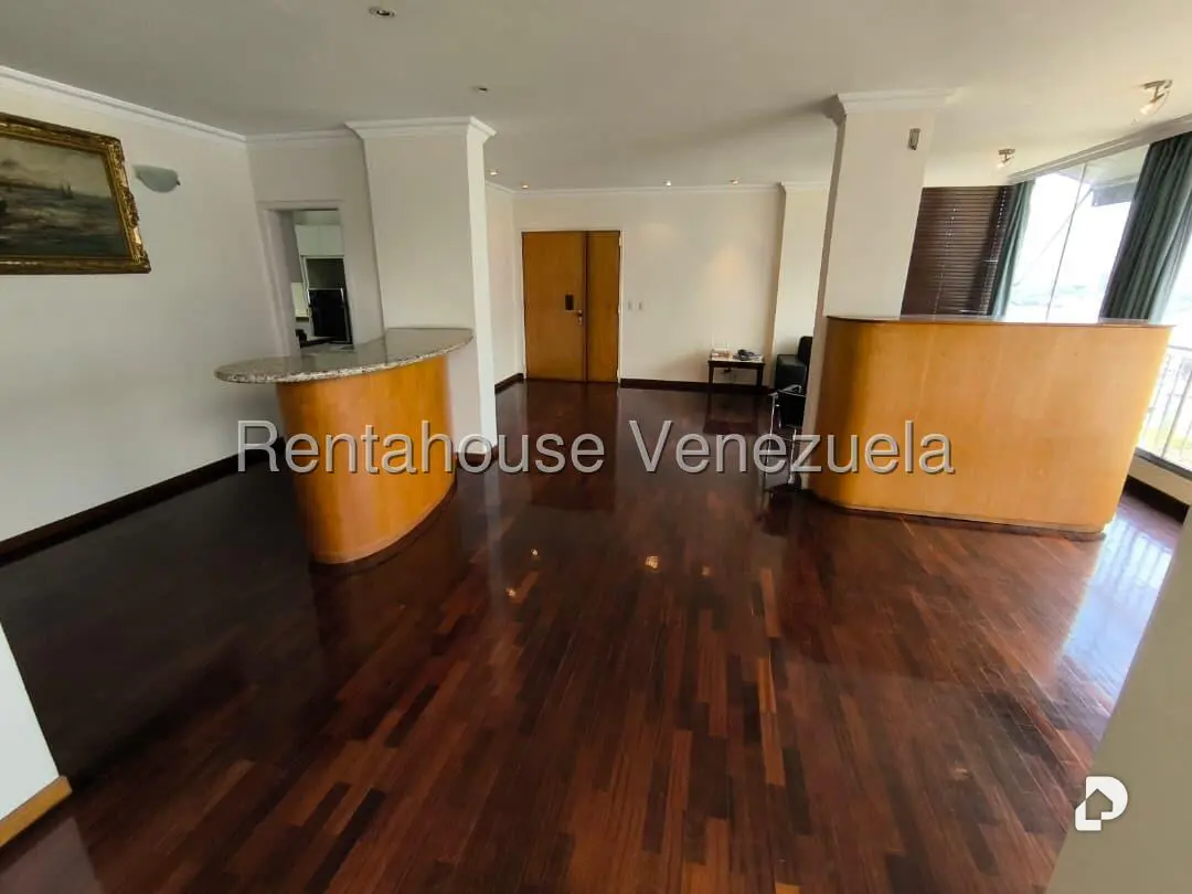 Apartamento en Lomas de Chuao, Caracas – 10