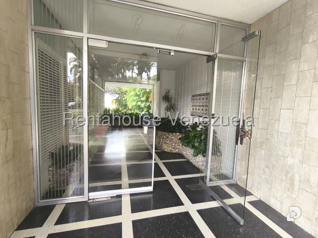 Apartamento en Lomas de Chuao, Caracas – 29
