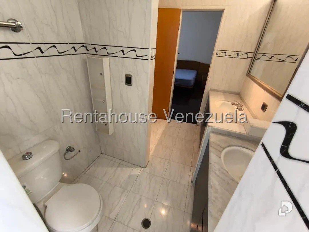 Apartamento en Lomas de Chuao, Caracas – 21