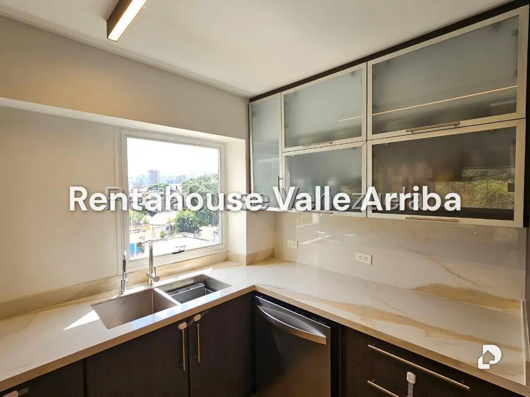 Apartamento en Las Mercedes, Caracas – 10