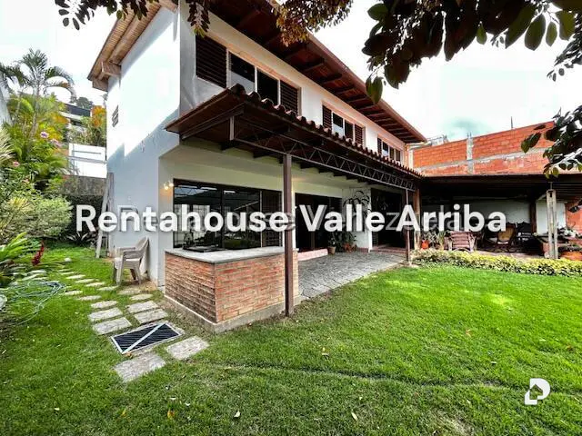 Casa en Prados del Este, Caracas – 28