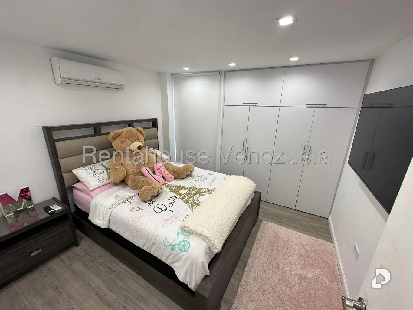 Apartamento en Alto Hatillo, Caracas – 22