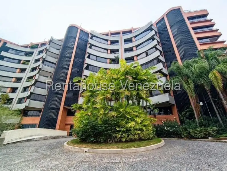 Apartment in La Alameda, Caracas - 1