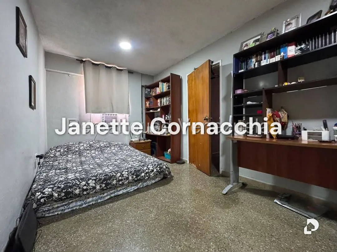 Apartamento en El Valle, Caracas – 11