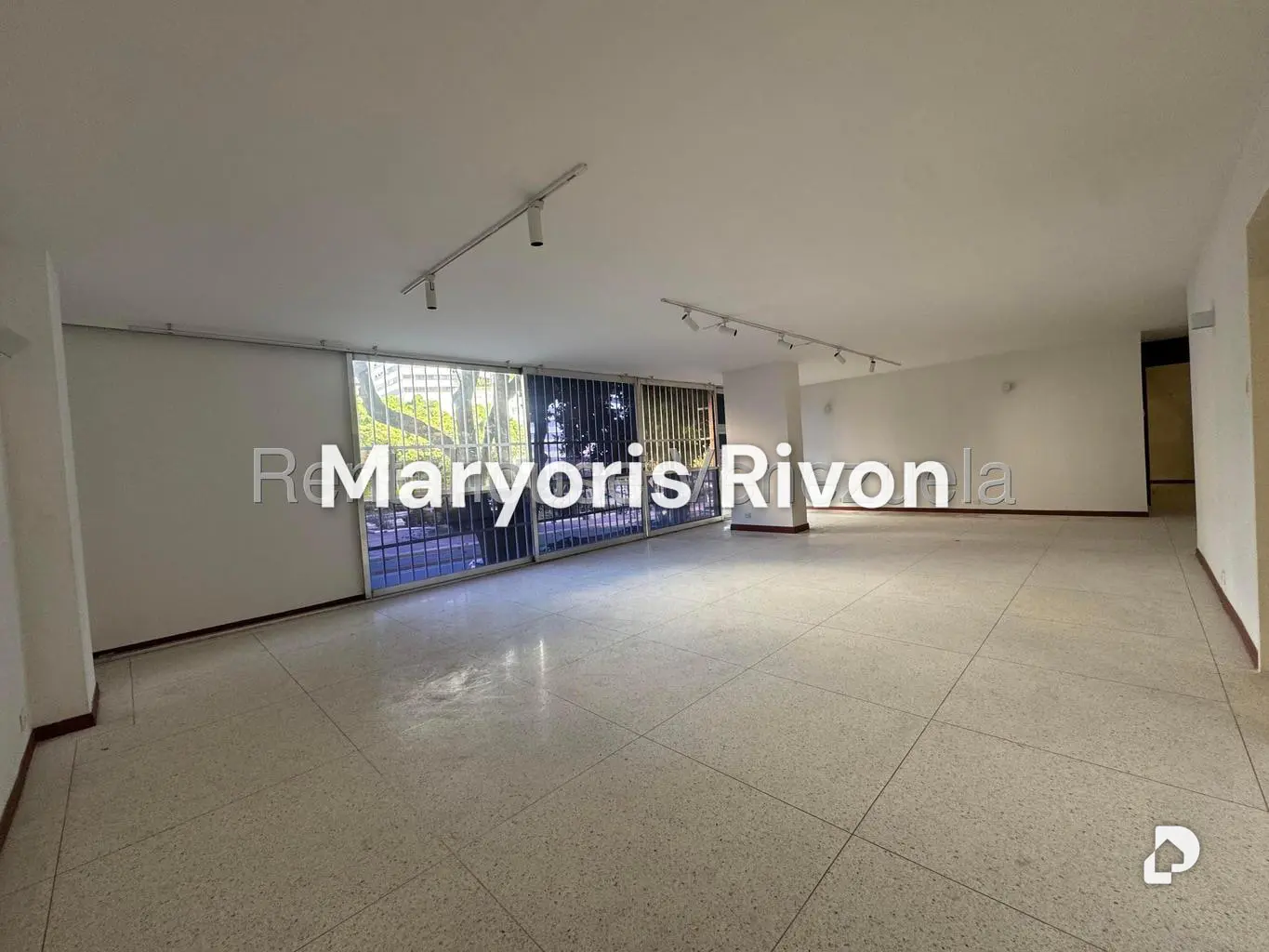 Apartamento en Altamira, Caracas – 17