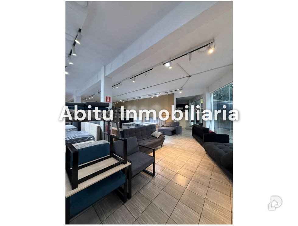 Local comercial en La Trinidad, Caracas – 3