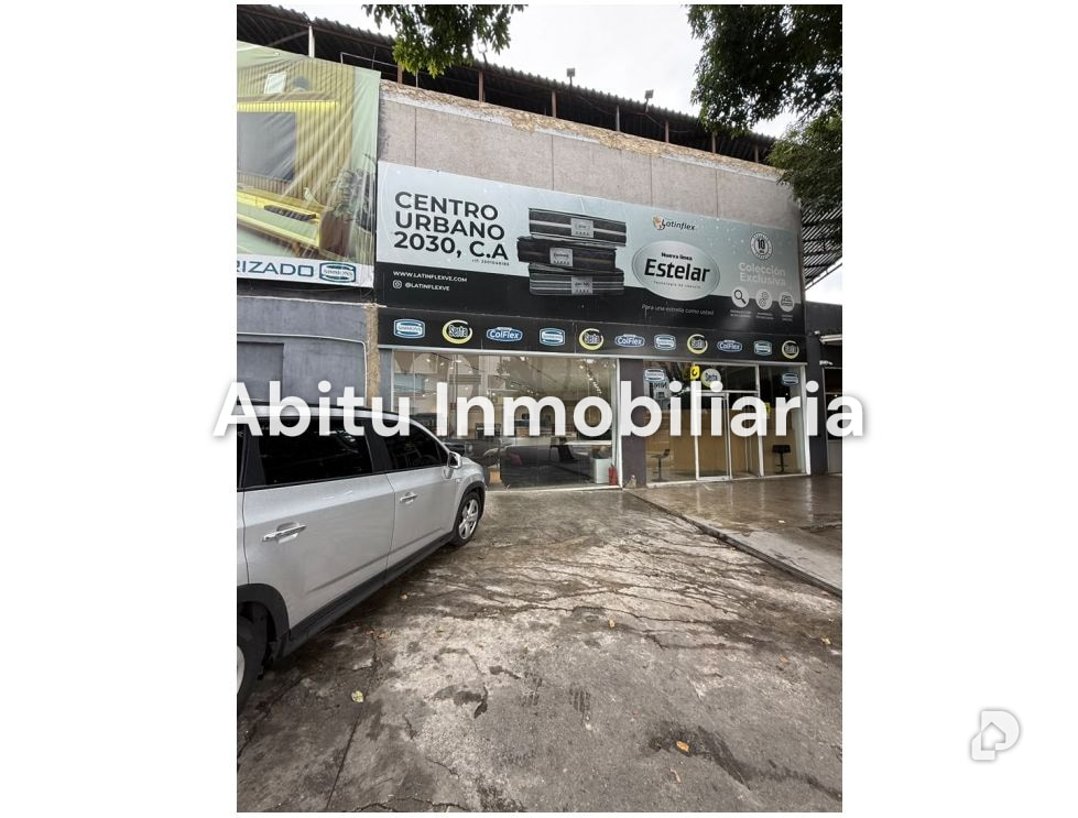 Local comercial en La Trinidad, Caracas – 22