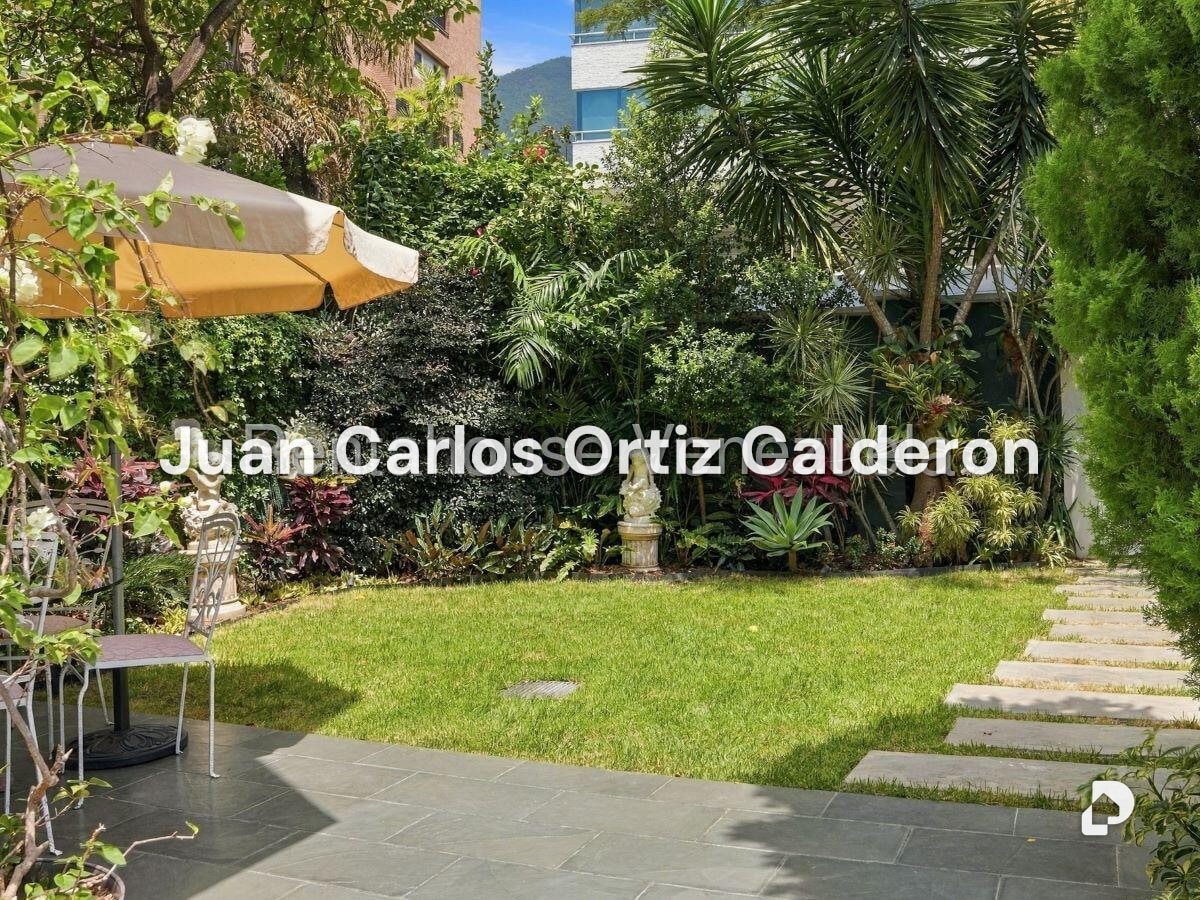 Casa en Los Palos Grandes, Caracas – 5