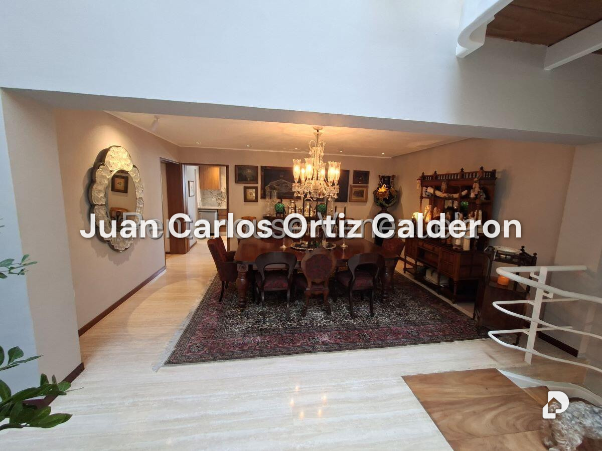 Casa en Los Palos Grandes, Caracas – 16