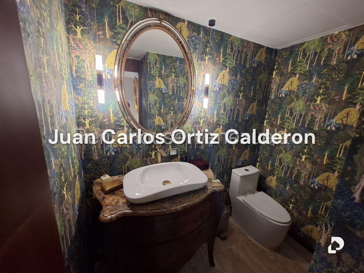 Casa en Los Palos Grandes, Caracas – 18