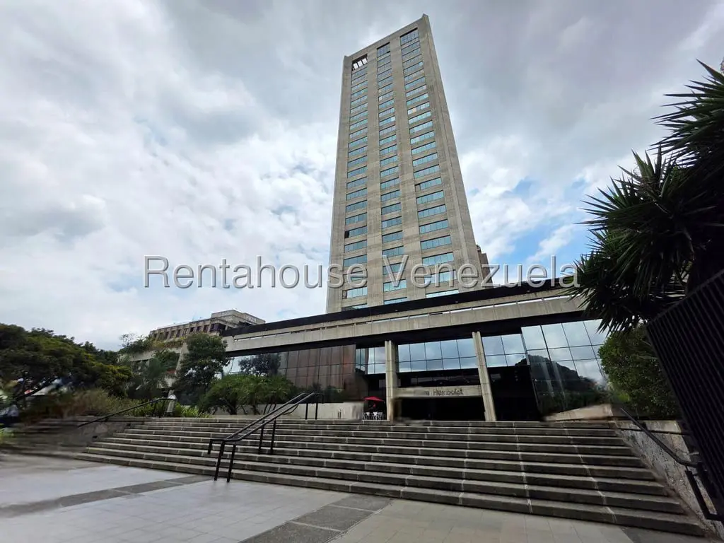 Commercial space in Prados del Este, Caracas - 1