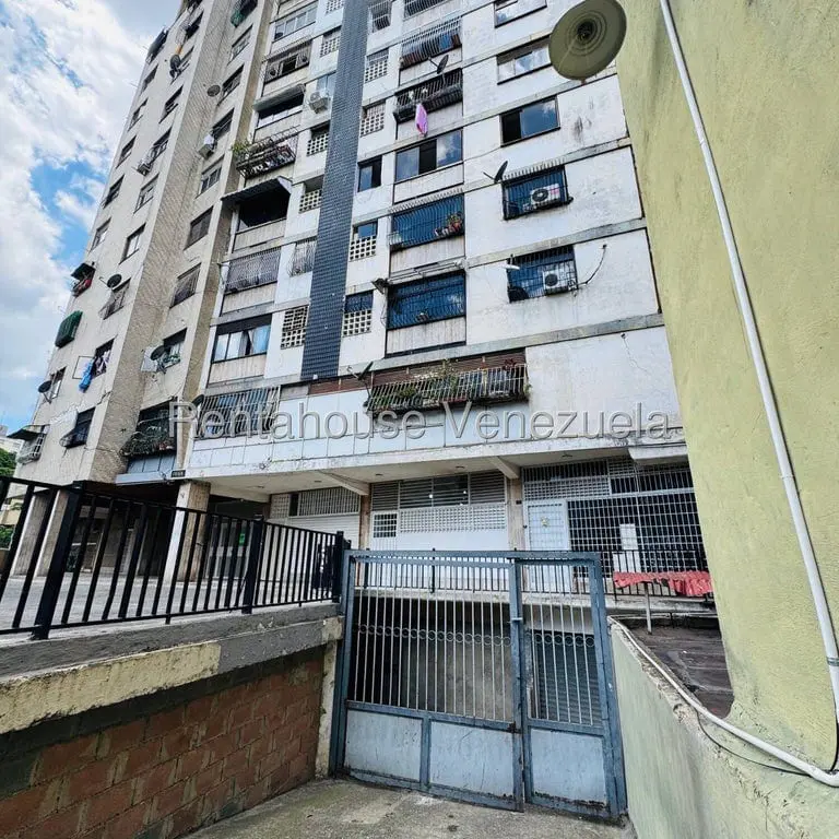 Commercial space in Caracas - 1