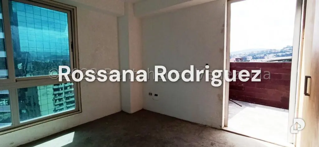 Penthouse en Campo Alegre, Caracas – 30