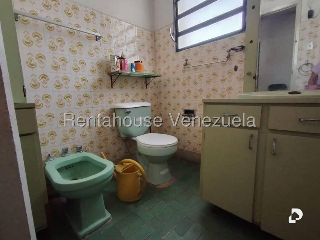 Casa en Santa Mónica, Caracas – 29
