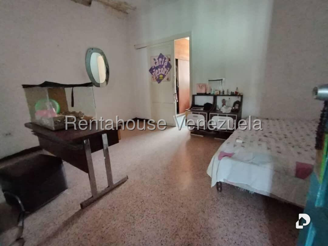 Casa en Santa Mónica, Caracas – 22