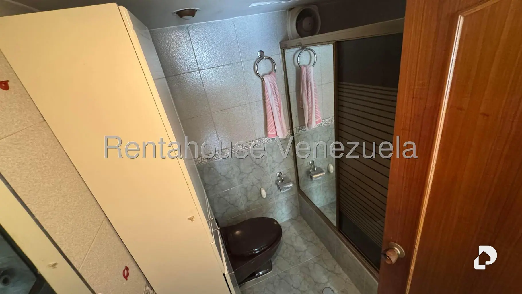 Apartamento en La Florida, Caracas – 22